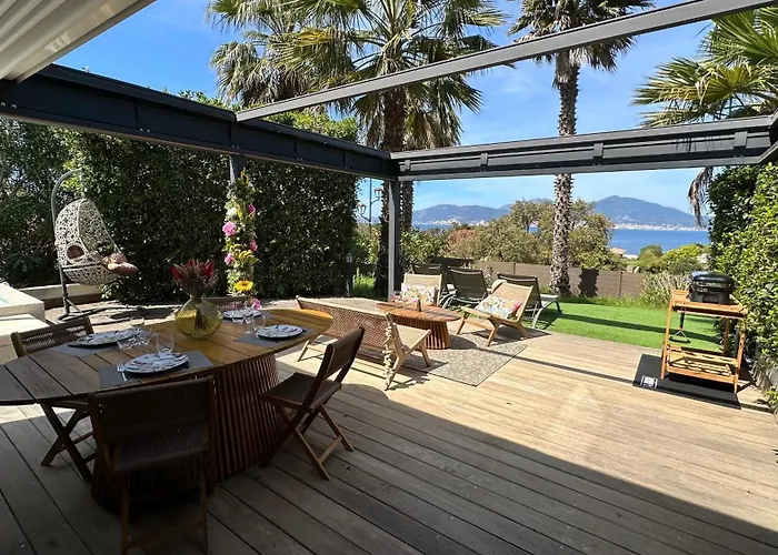 Appartement T2 Vue Porticcio (Corsica)